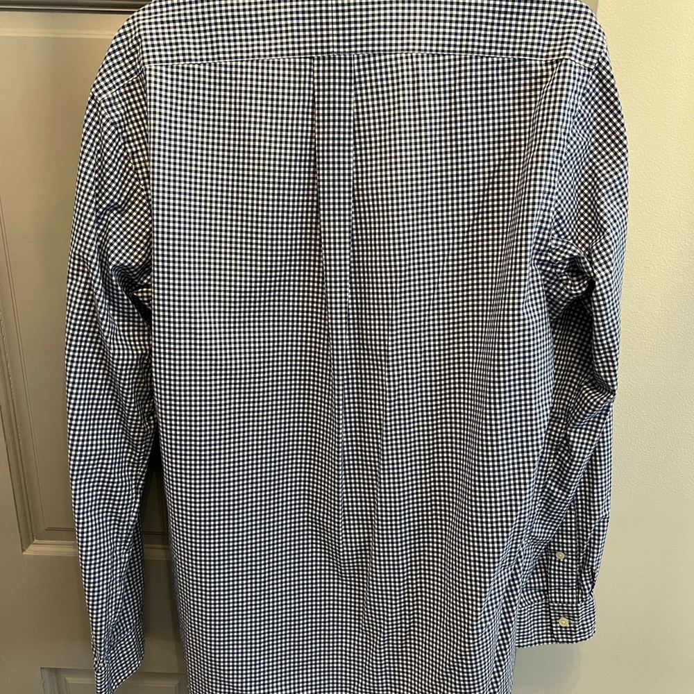 Ralph Lauren button up blue and white shirt. Size large - Picture 3 of 3
